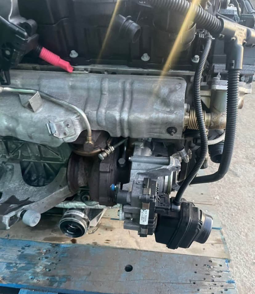 BMW G20 318i B38B15 Engine 2016 photo 1