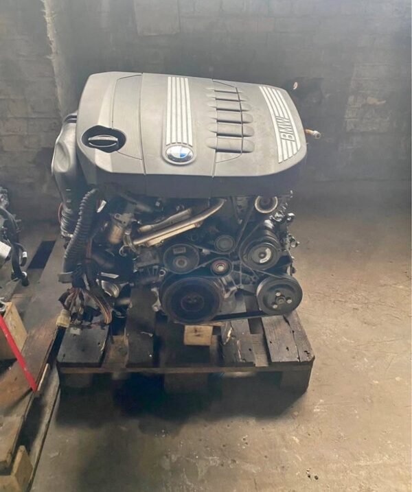 BMW F01 730d N57D30A Engine 2010