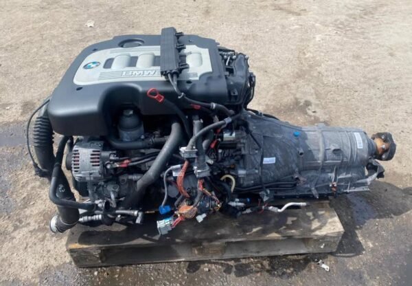 E90 330d engine