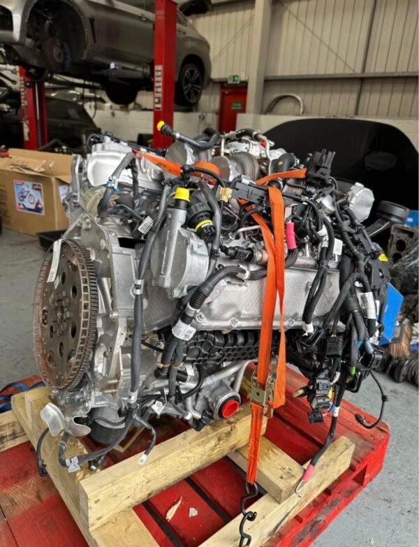 F90 S63B44T4 engine