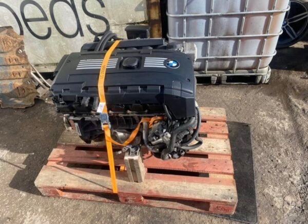 E92 N53B30A engine