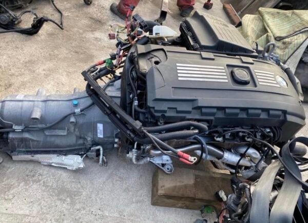 6012390341488610333 BMW E90 335i N54B30A Engine 2008