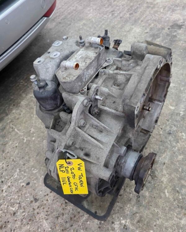 5845708866958594826 VW Touran 2.0 TDI NPL DSG Gearbox 2011