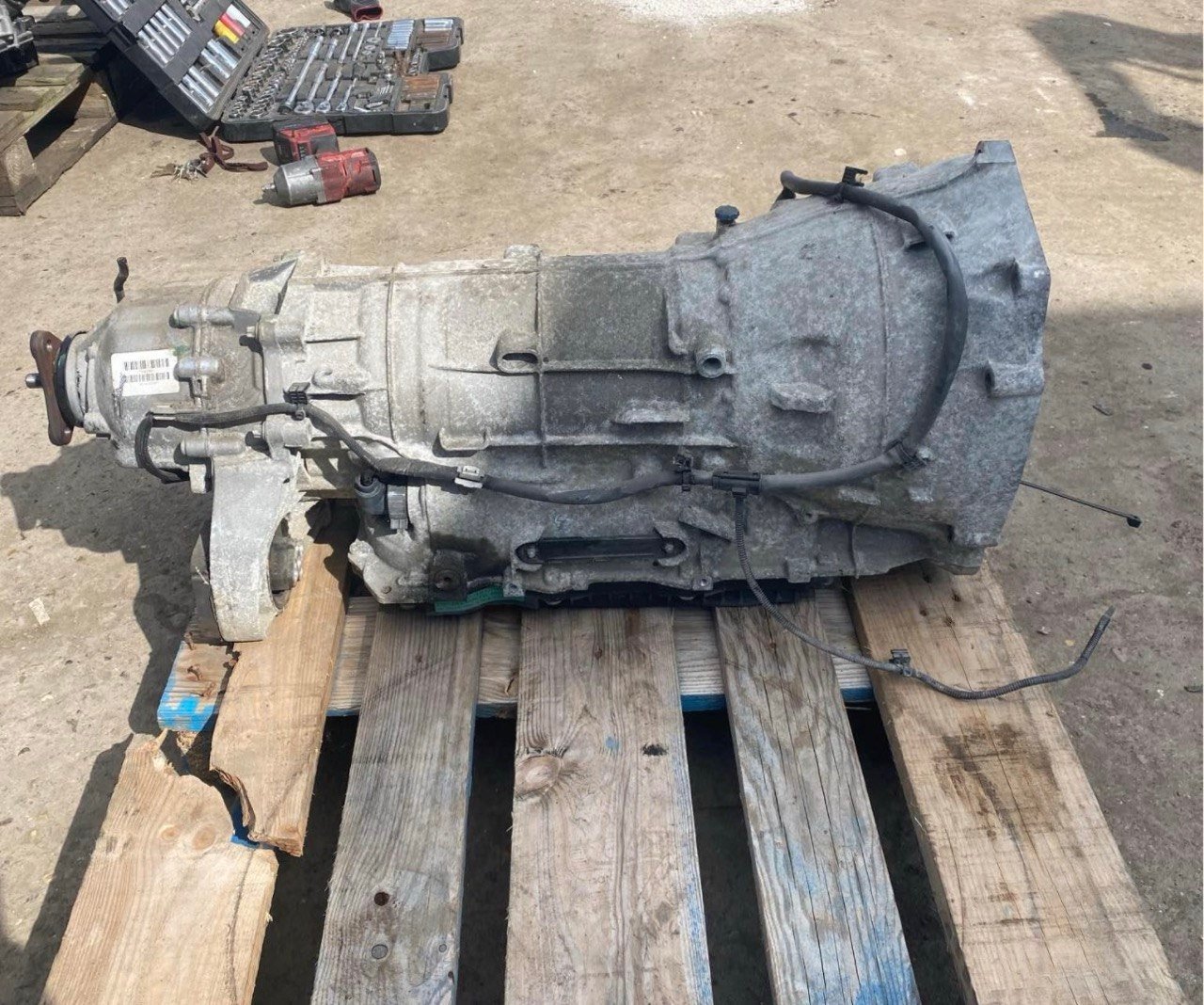 BMW G20 318i B38B15 Engine 2015 photo 1