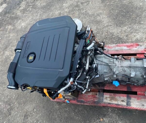 5850177707415637994 Jaguar XE 204DTD Engine 2017