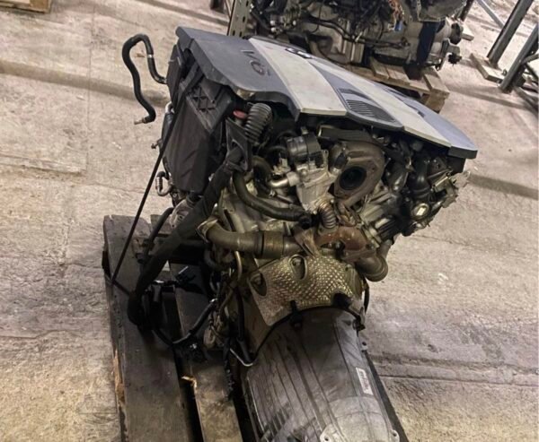 Mercedes C350 CDI W204 engine Mercedes C350 CDI W204 engine