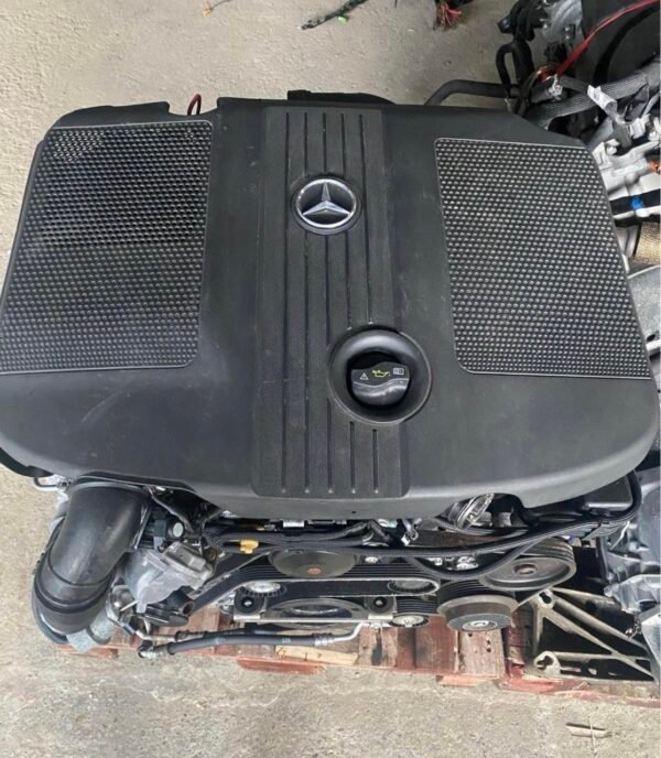 Mercedes E250 CDI engine