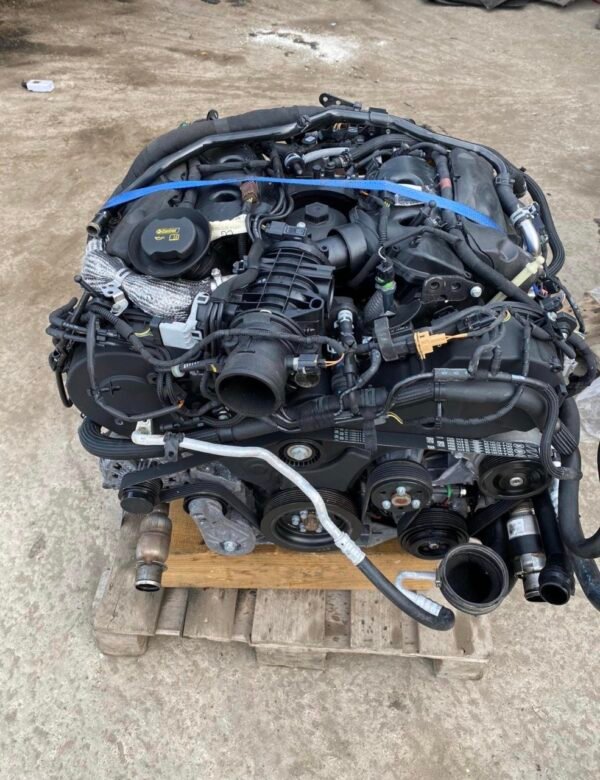 Land Rover 306DT engine
