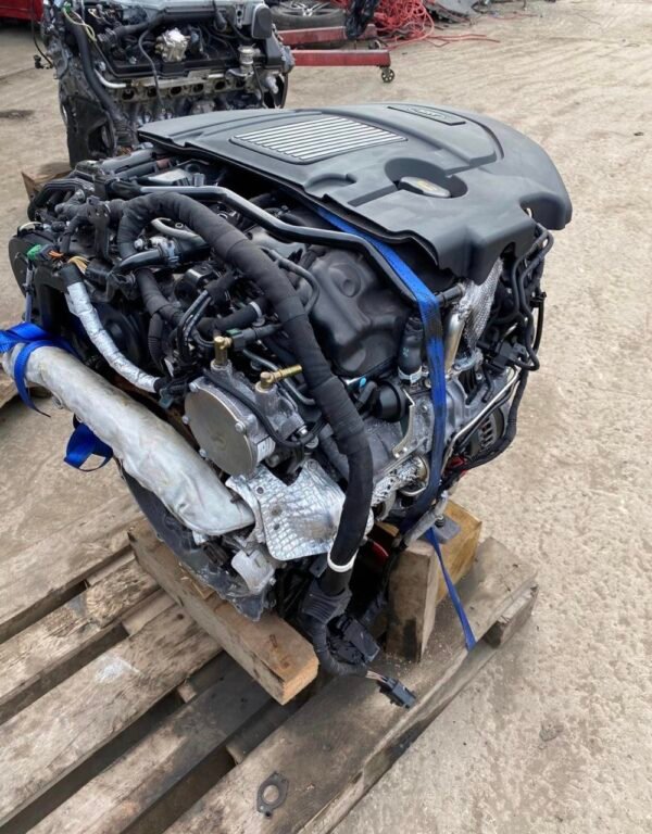 Range Rover Sport 3.0 SDV6 engine