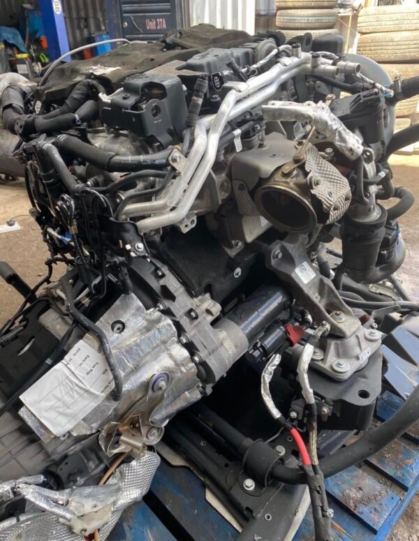 Land Rover PT204 engine
