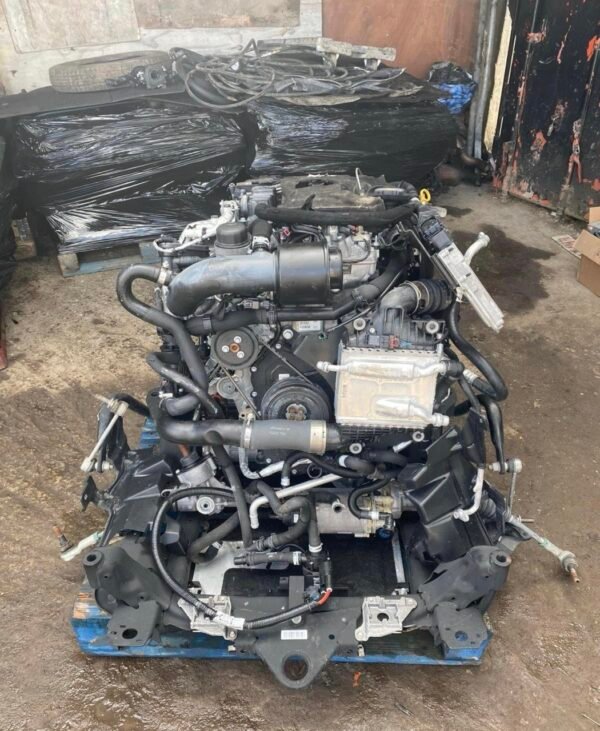 Range Rover Sport P400e engine