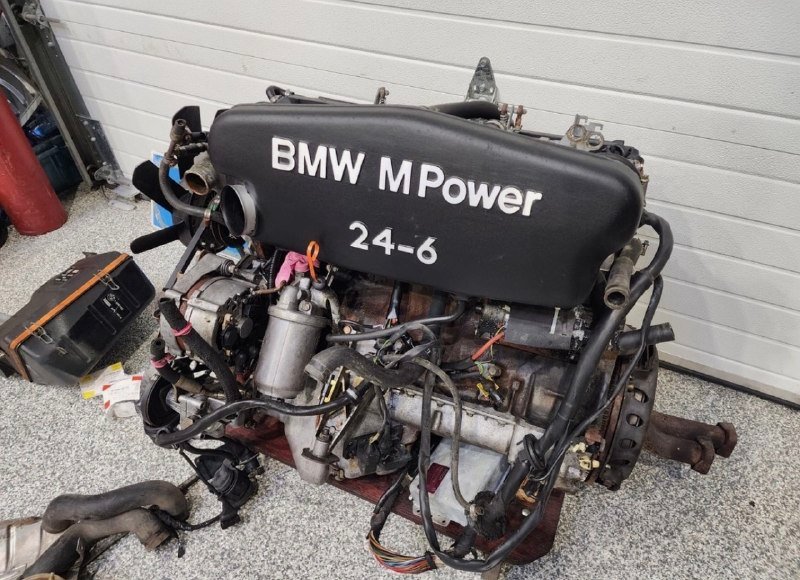 BMW E46 330i M54B30 Engine 2003, 207,100 km — photo 4